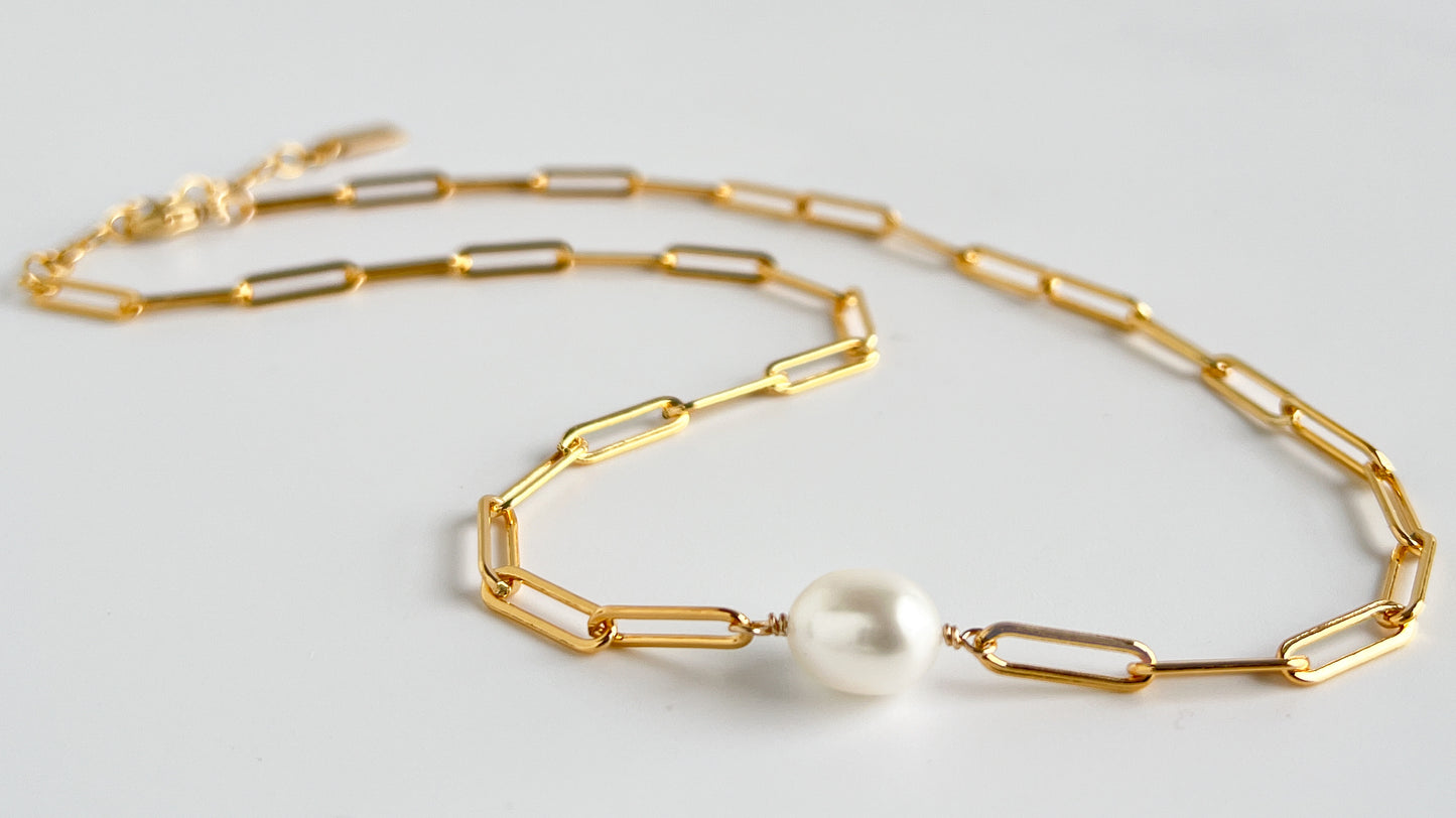 Paper Clip Chain Necklace with Freshwater Pearl
