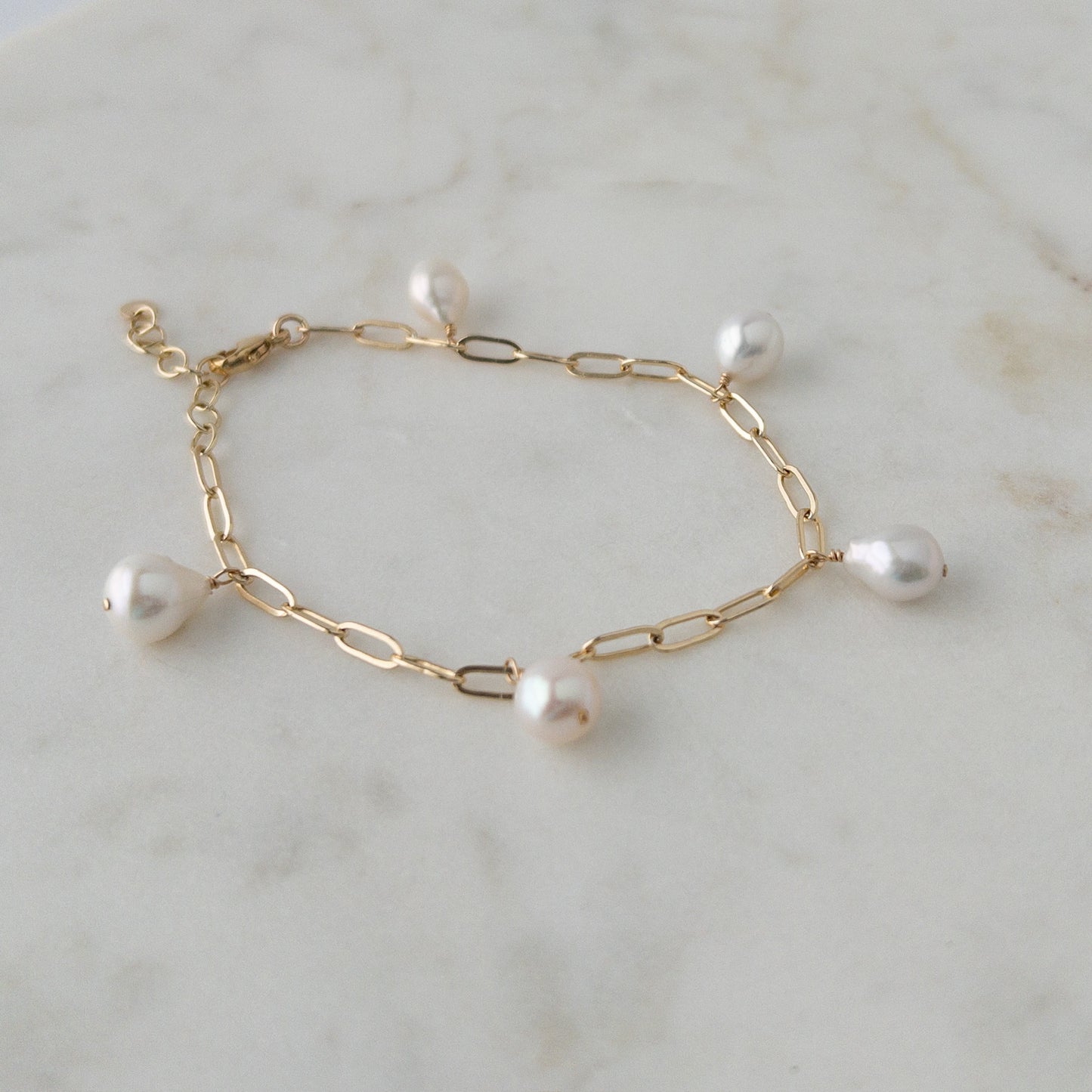 Pearl Bracelet for Women with dangling baroque pearls on paperclip chain