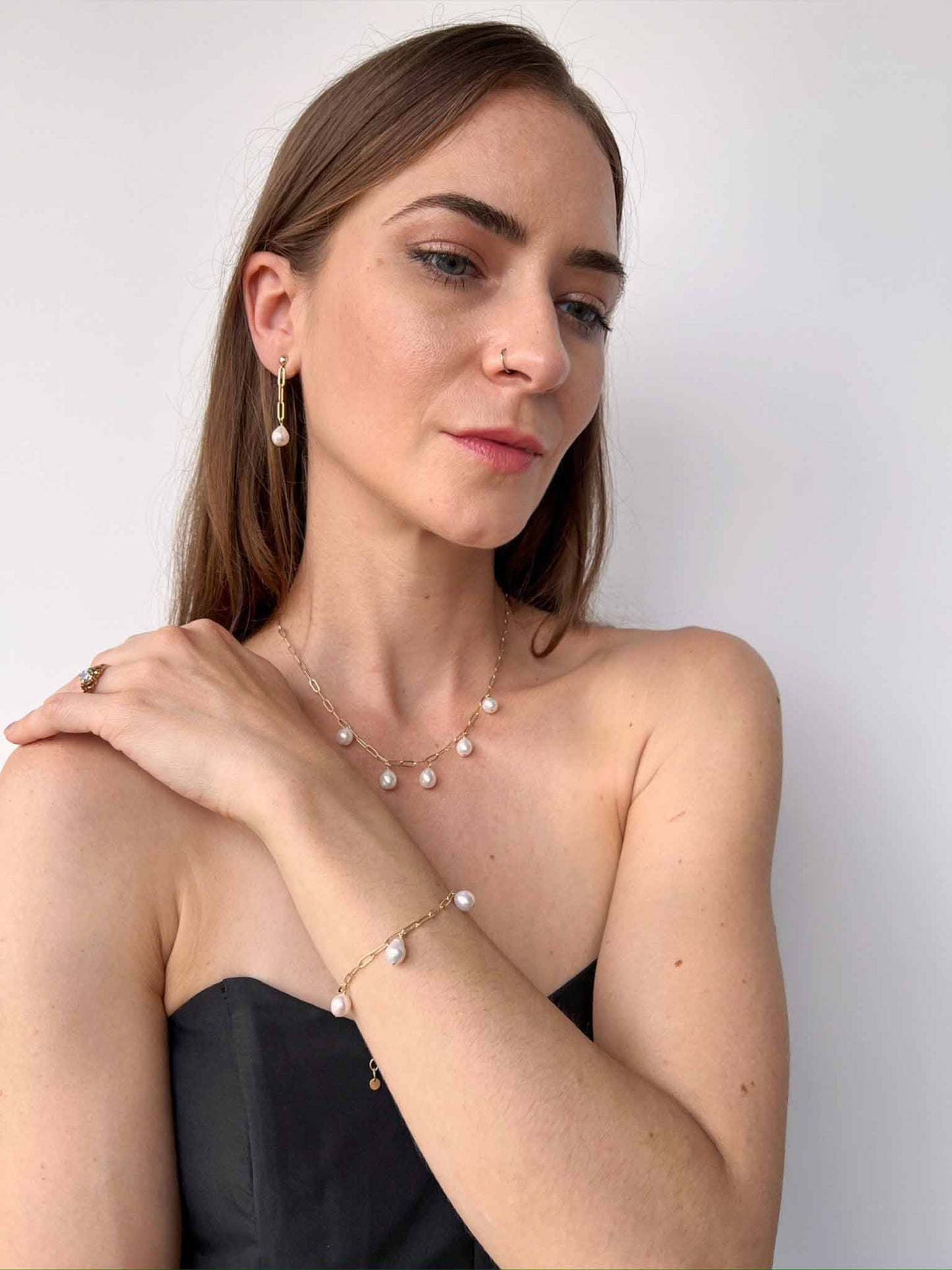 Vivara Pearl Dangle Earrings