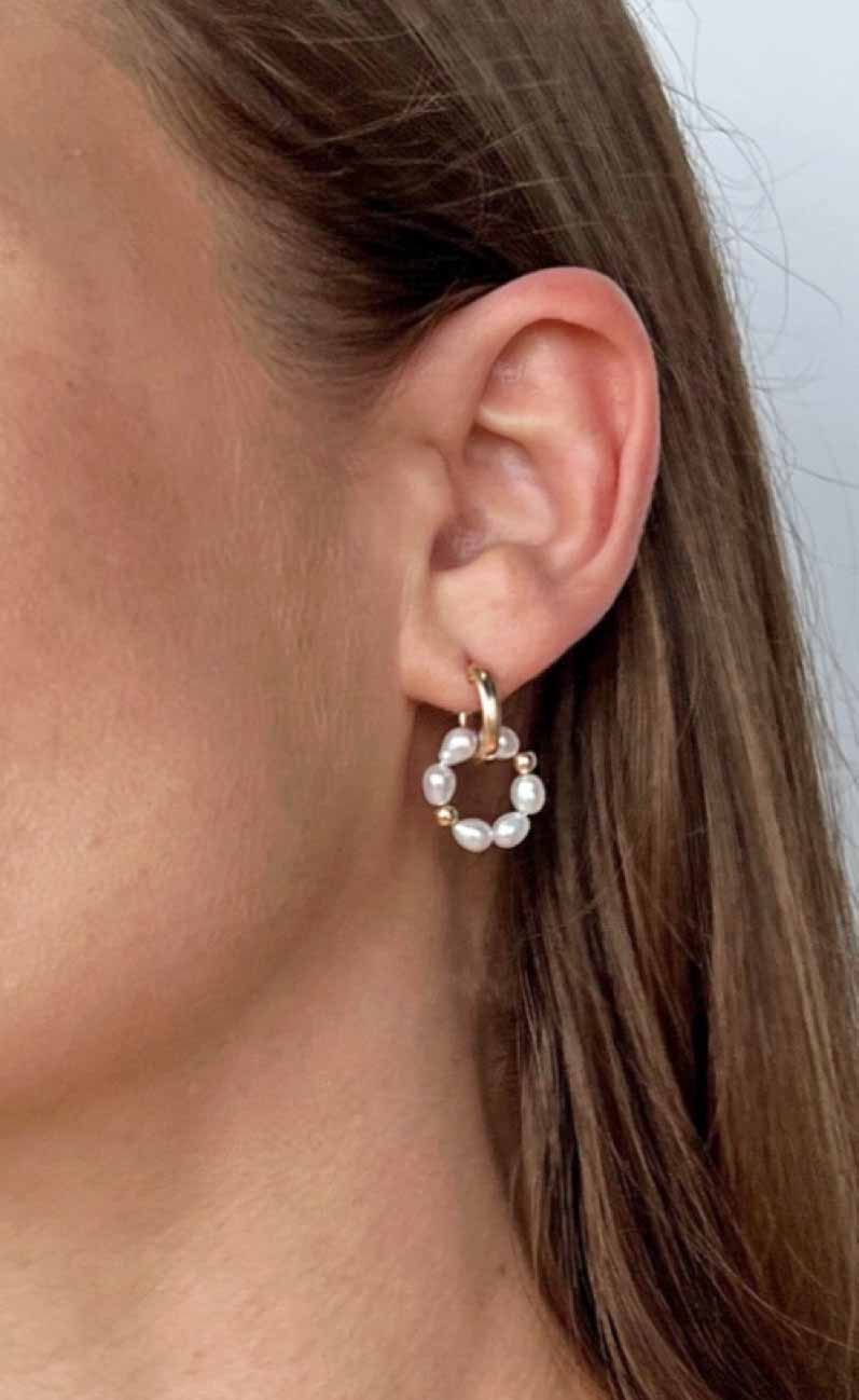 Vivara Pearl Hoop Earrings