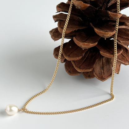 Curb Chain with Pearl Pendant