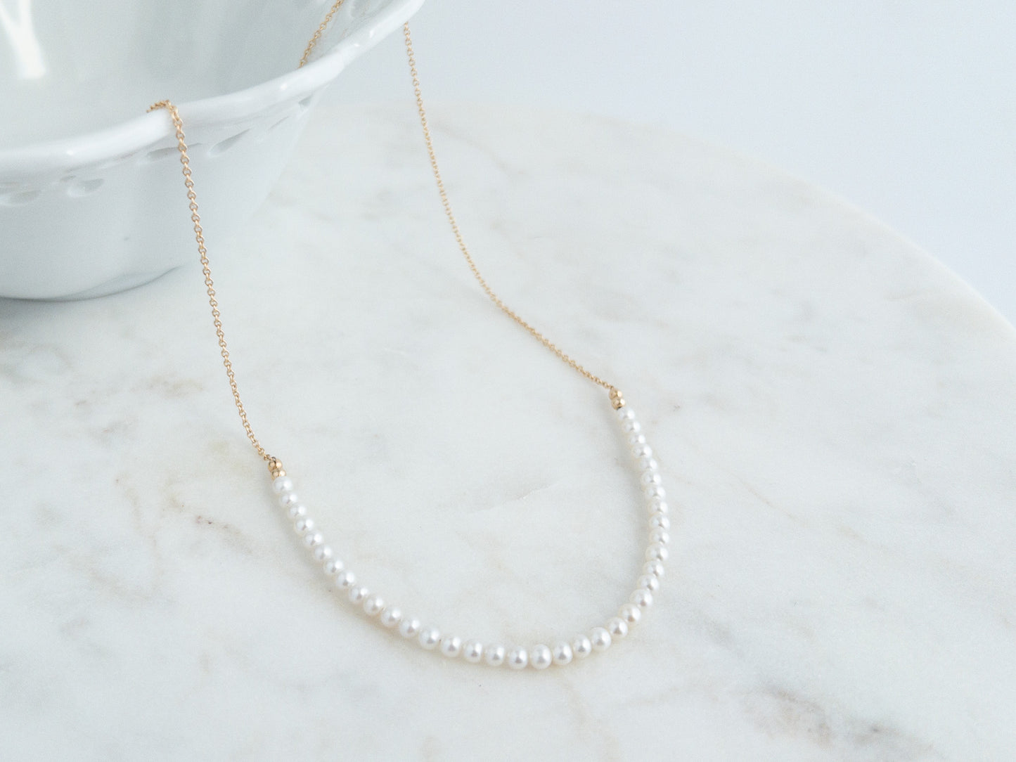 The Seattle Petite | Small Pearl and Chain Necklace