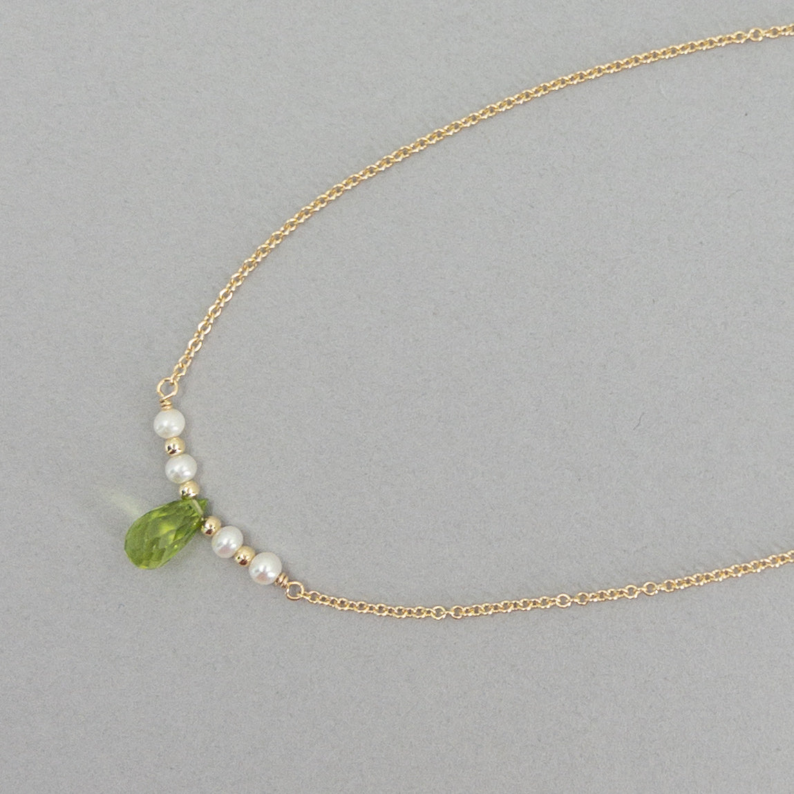 Peridot and Pearl Bar Necklace