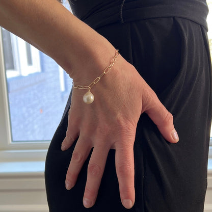 Large baroque pearl on paperclip chain bracelet