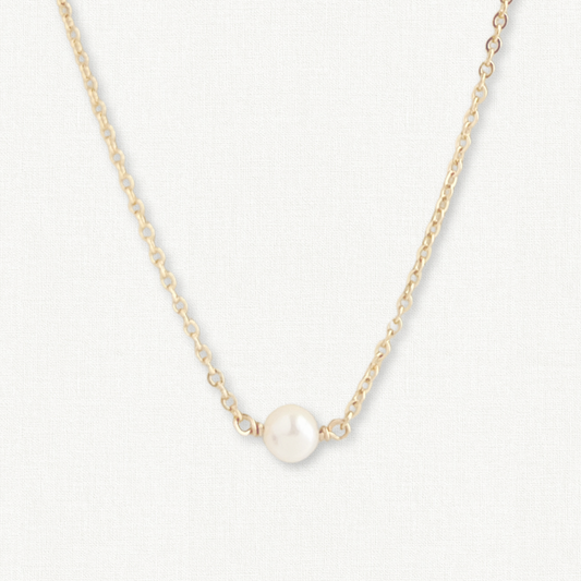 Lucia Dainty Akoya Pearl Necklace