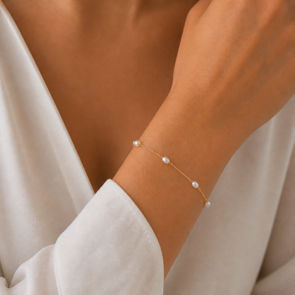 Rosa Pearl Station Bracelet