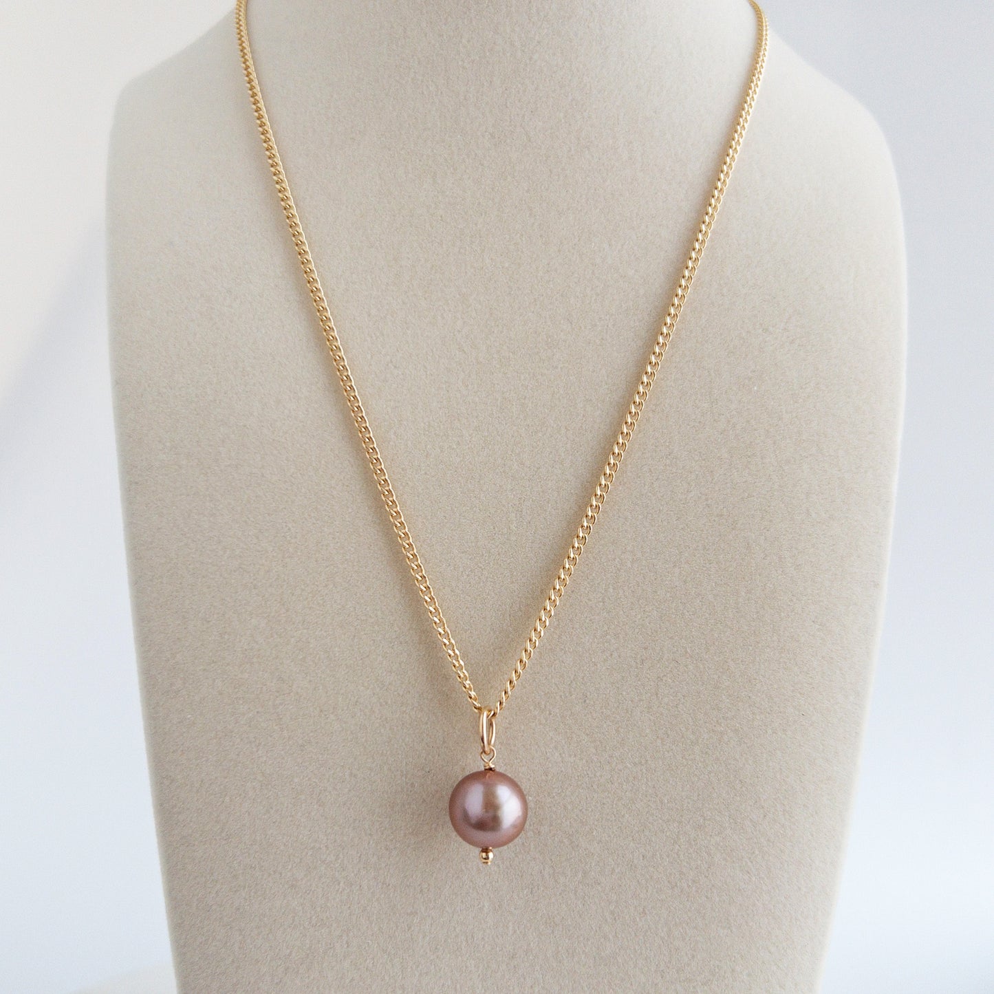 Edison Pearl Necklace