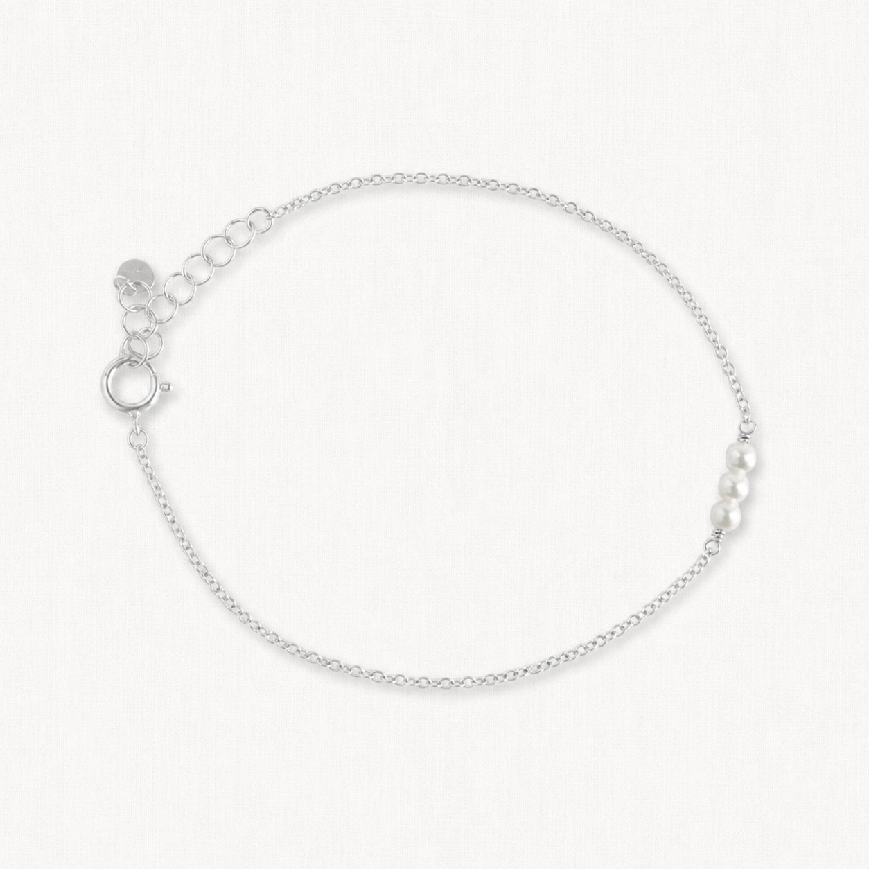 Gigi Tiny Pearl Bracelet
