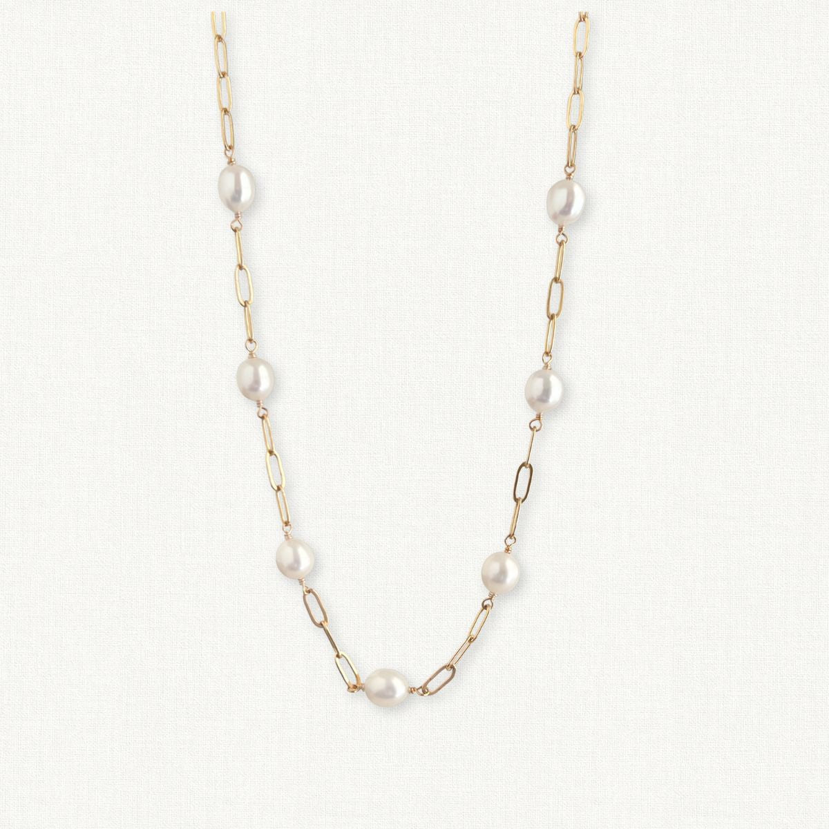 Nicola Paperclip Chain and Pearl Necklace