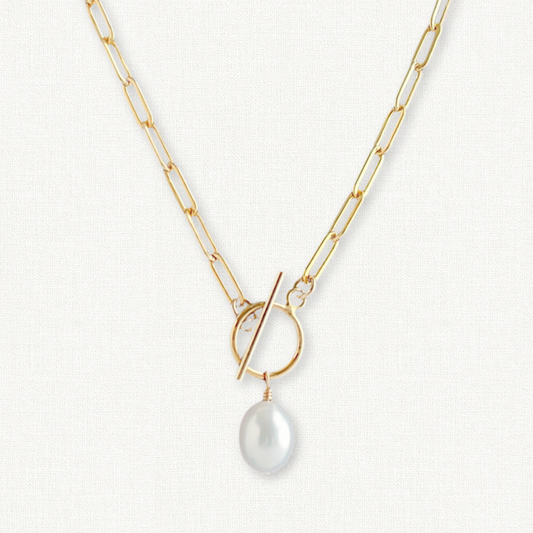 Nicola Paperclip Chain Pearl Necklace