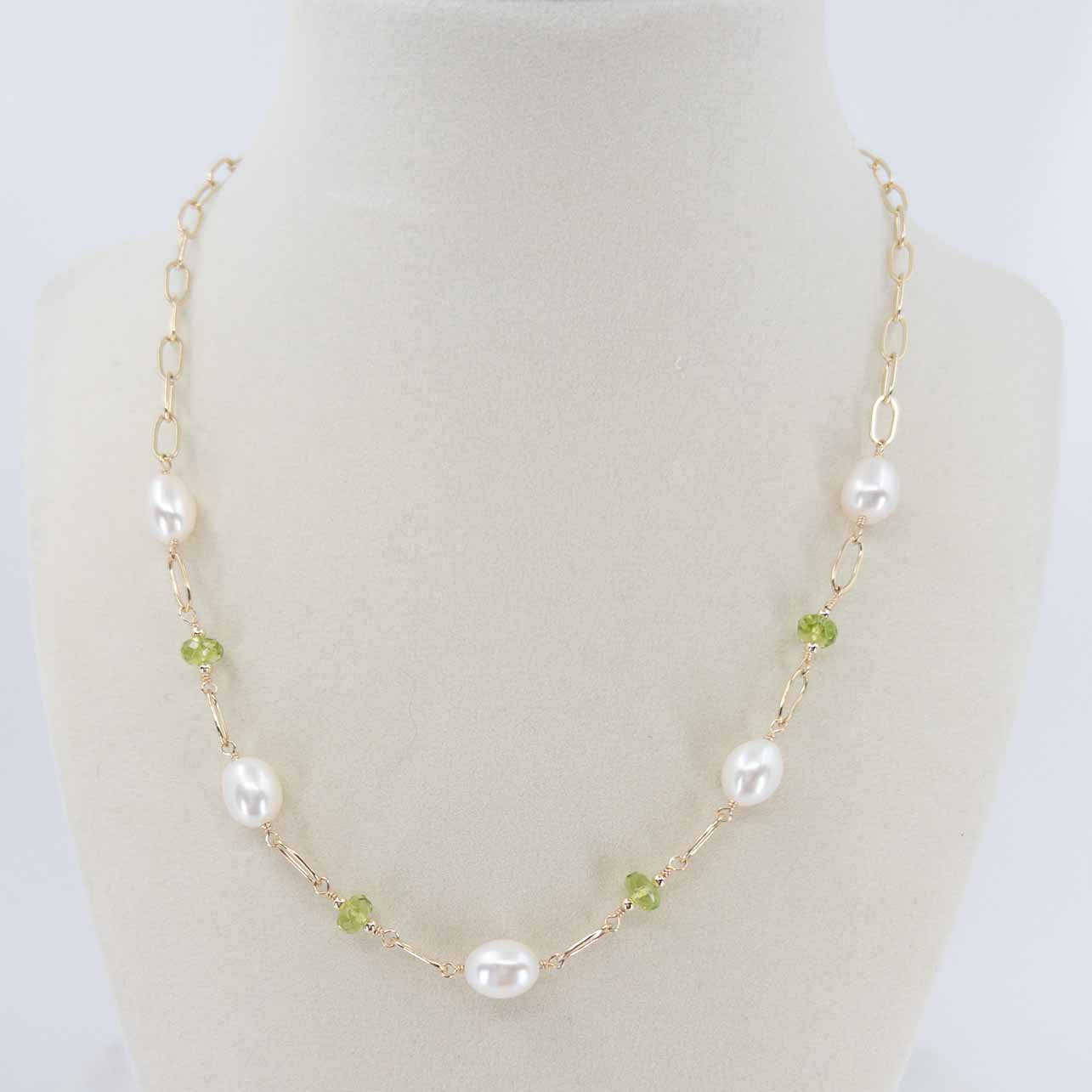 Peridot and Pearl Paper Clip Chain Necklace