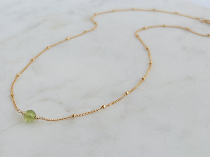 Peridot Necklace showing full satellite chain 