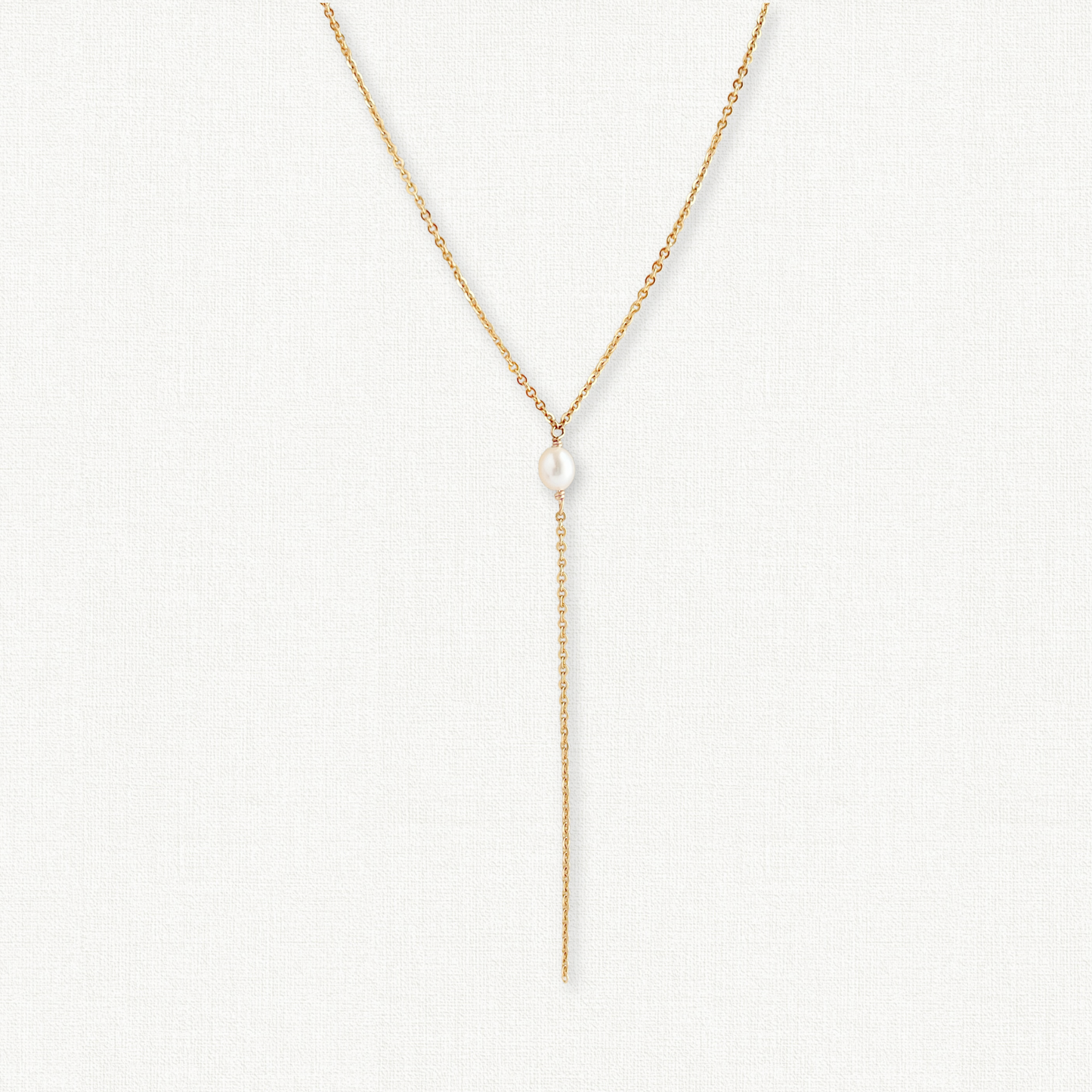 Rosa Dainty Pearl Lariat Necklace