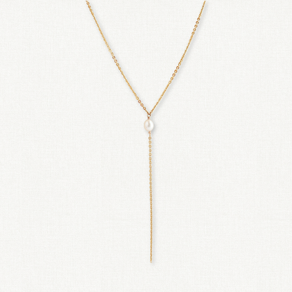 Rosa Dainty Pearl Lariat Necklace