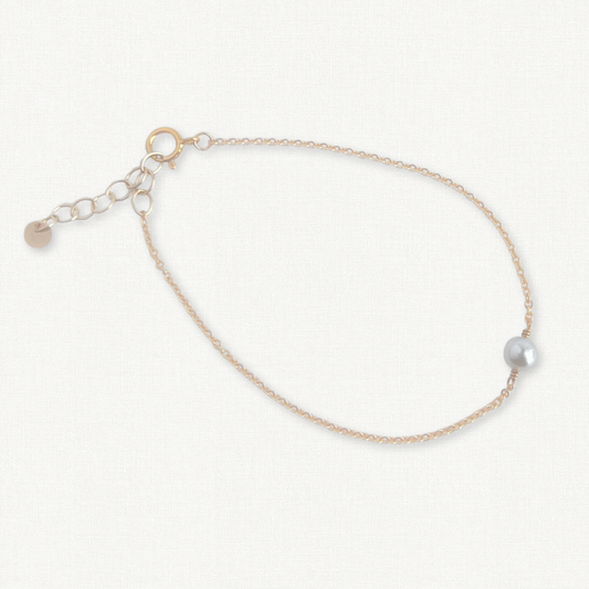 Lucia Tiny Akoya Pearl Bracelet