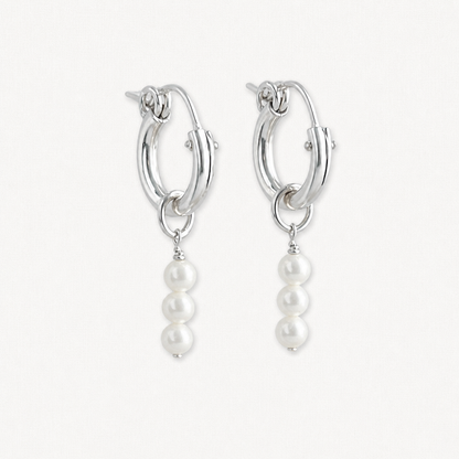 Gigi Pearl Earrings Huggies