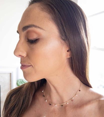 model wearing 16 inch tourmaline necklace with pearls
