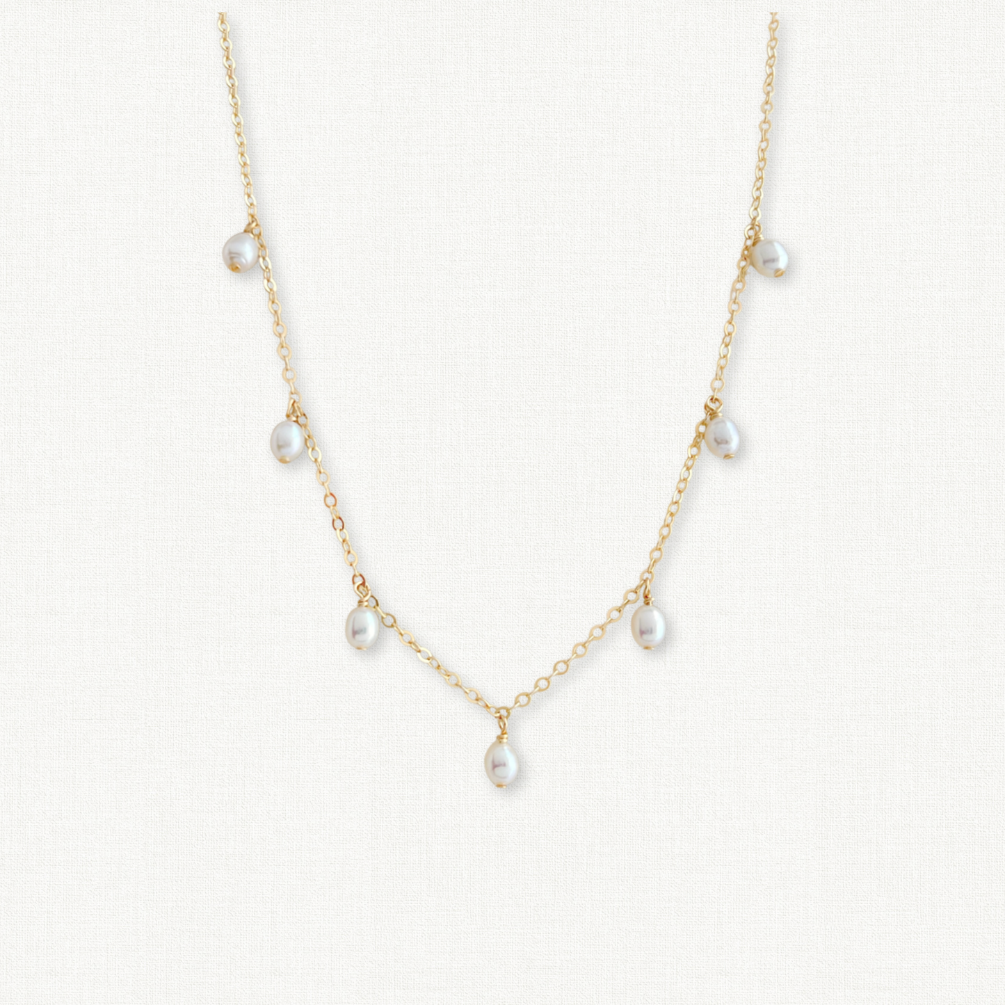 Rosa Dangle White Pearl Necklace
