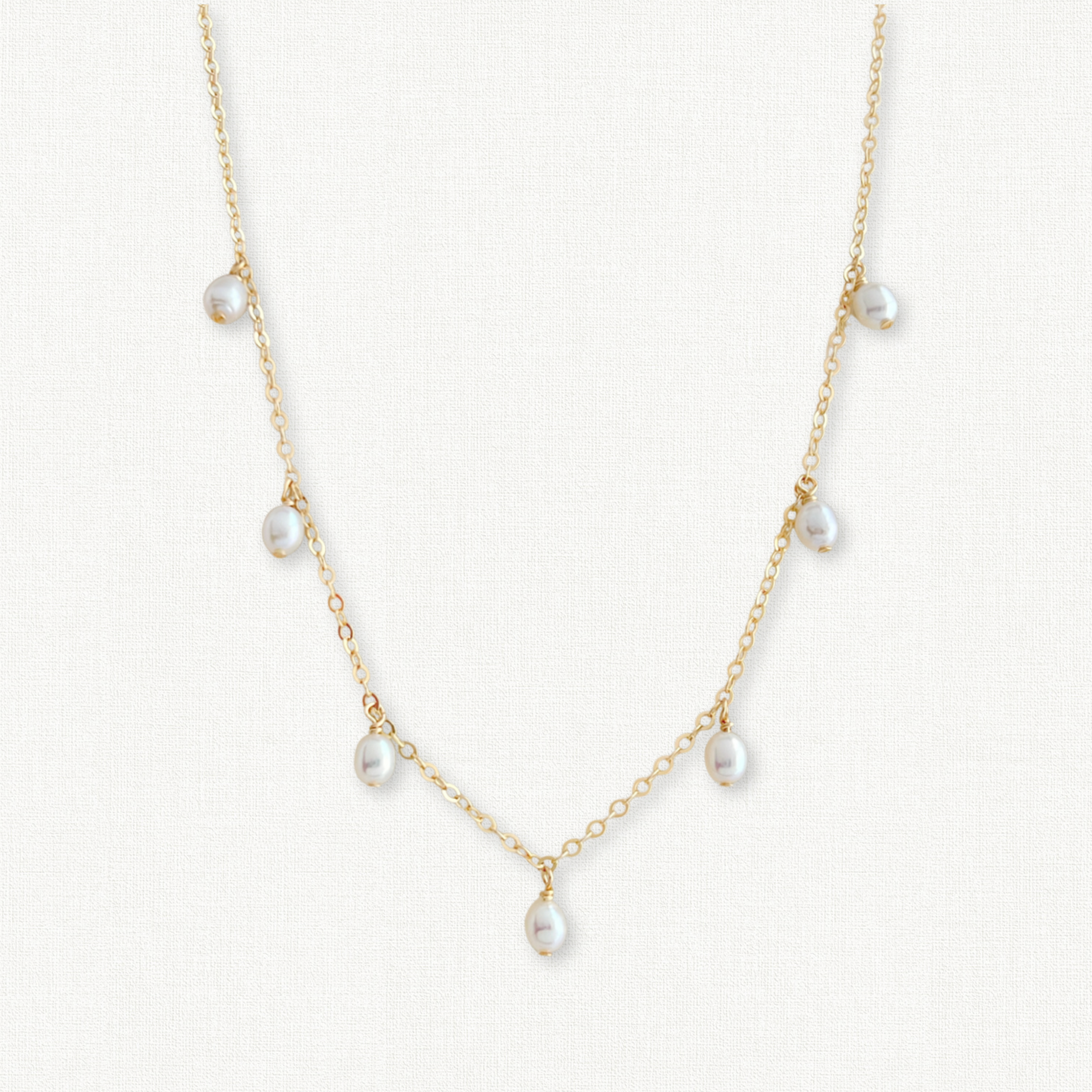 Rosa Dangle White Pearl Necklace