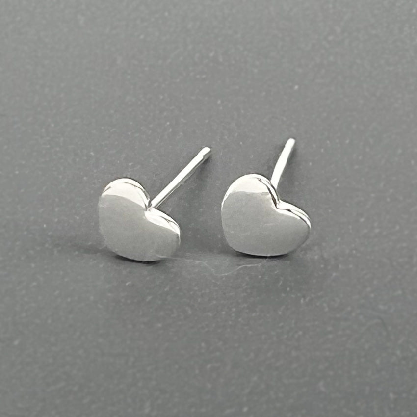 simple silver stud earrings